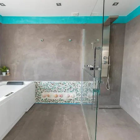 The Waterside Designer Waterfront Oasis & Sauna Terrace فيلة *